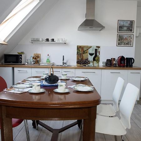 Apartament Loft Deluxe Koszalin Bagian luar foto